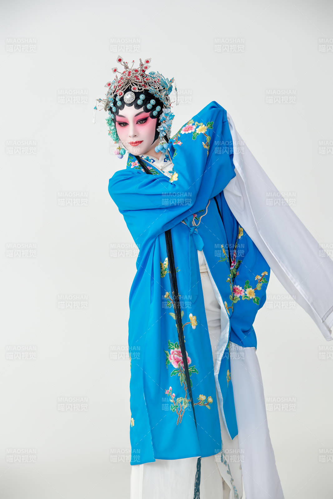 国粹戏曲京剧昆曲青衣旦角形象的女性演员