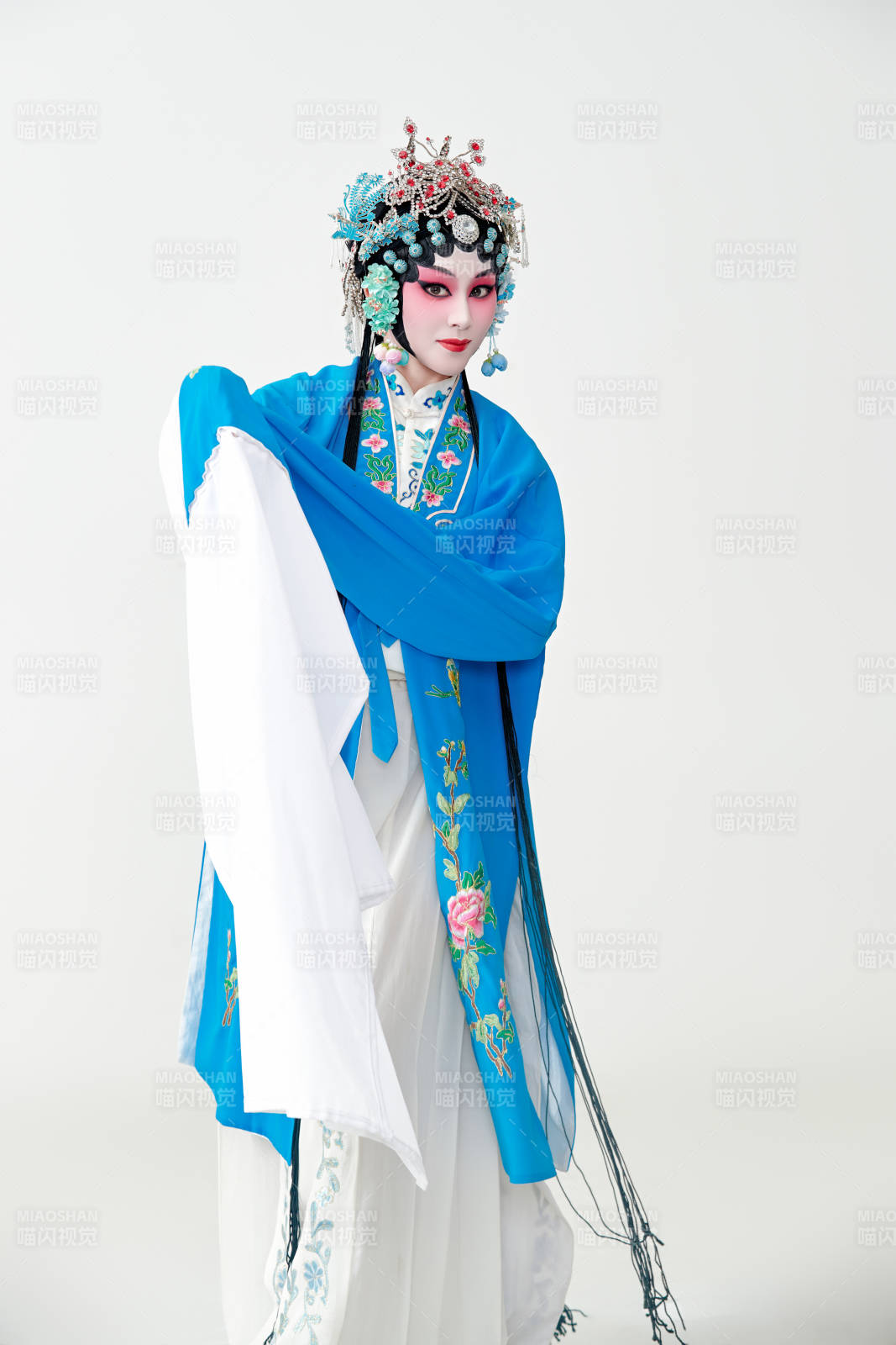 国粹戏曲京剧昆曲青衣旦角形象的女性演员