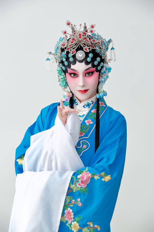 国粹戏曲京剧昆曲青衣旦角形象的女性演员