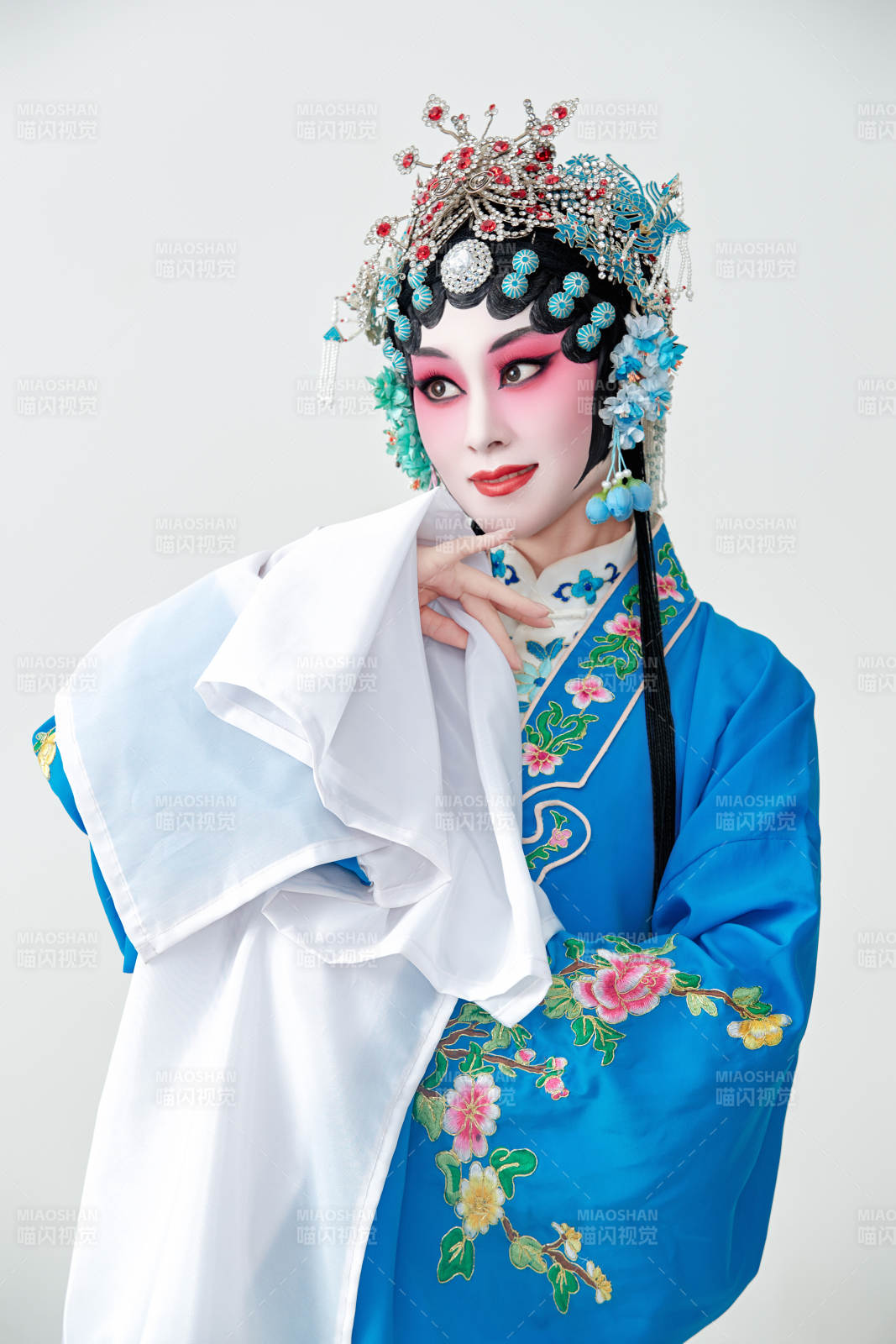 国粹戏曲京剧昆曲青衣旦角形象的女性演员图片