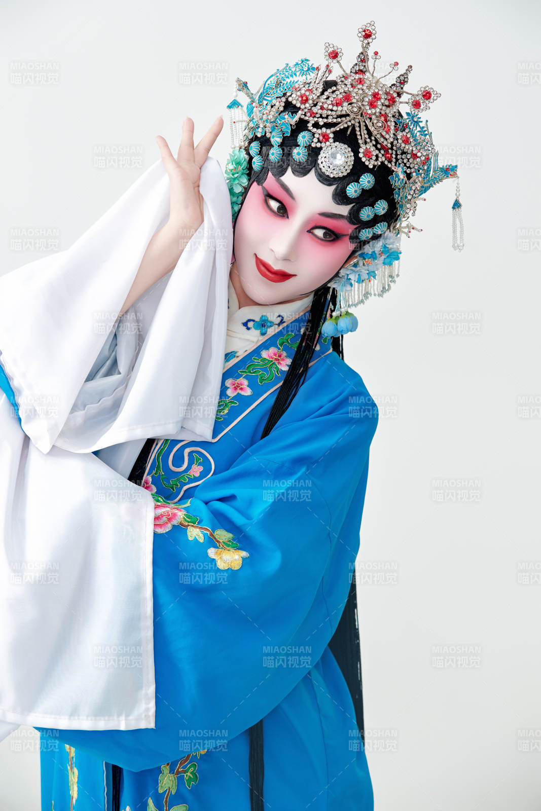 國粹戲曲京劇昆曲青衣旦角形象的女性演員