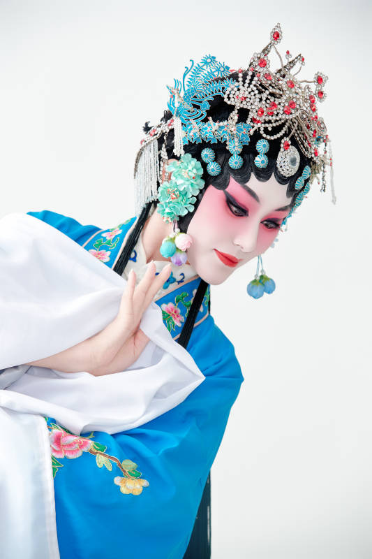 国粹戏曲京剧昆曲青衣旦角形象的女性演员