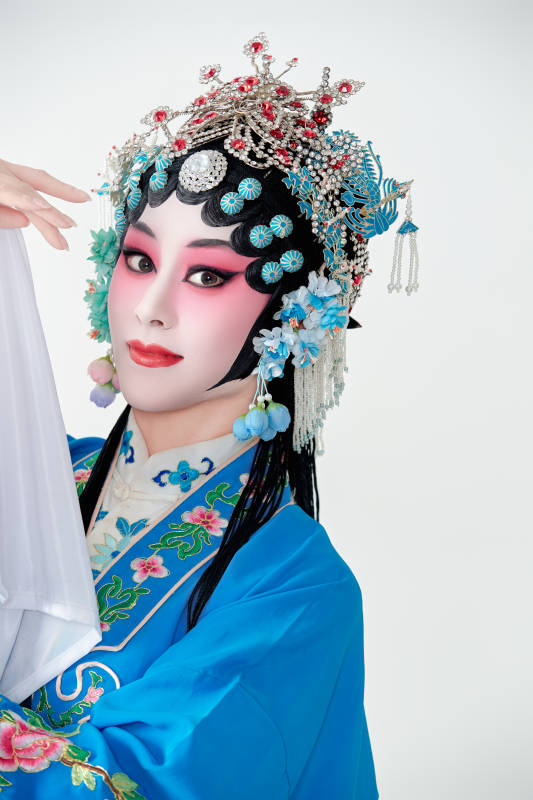 国粹戏曲京剧昆曲青衣旦角形象的女性演员