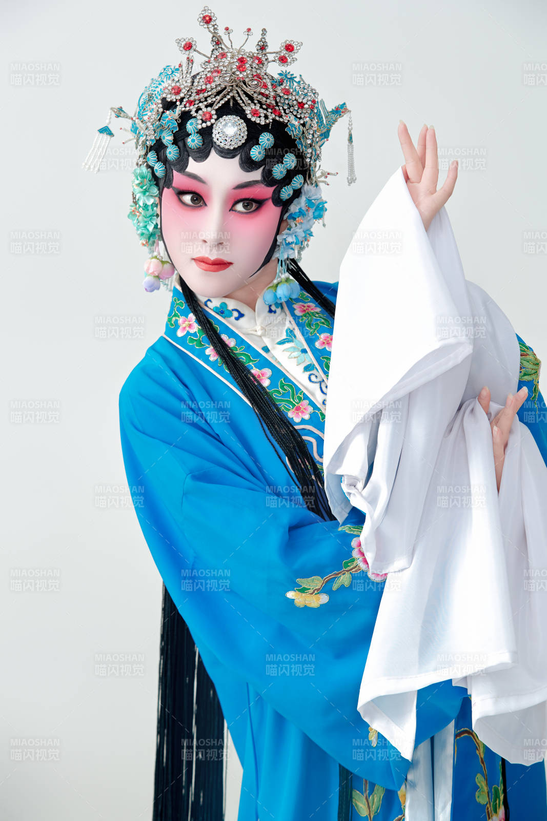 國粹戲曲京劇昆曲青衣旦角形象的女性演員