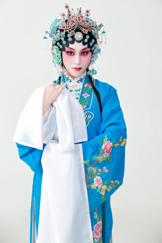 国粹戏曲京剧昆曲青衣旦角形象的女性演员