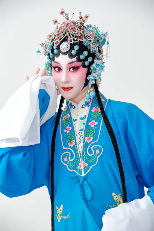 国粹戏曲京剧昆曲青衣旦角形象的女性演员