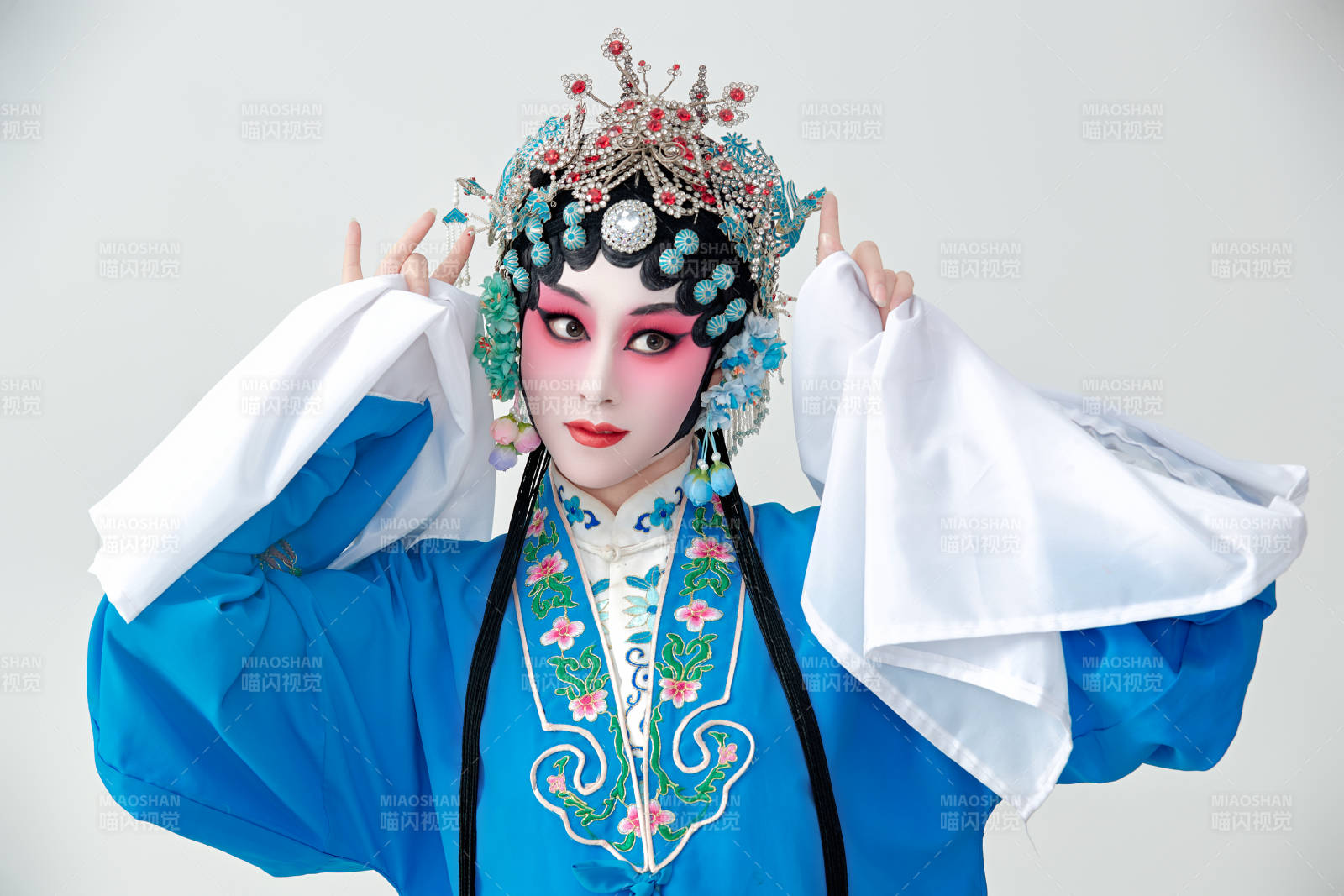 國粹戲曲京劇昆曲青衣旦角形象的女性演員