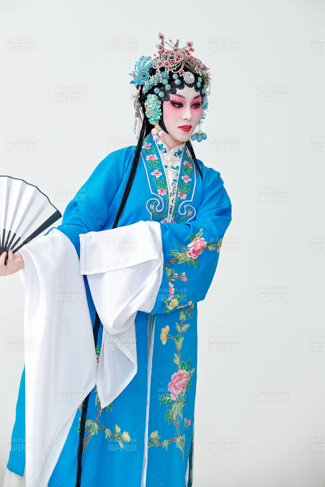 國粹戲曲京劇昆曲青衣旦角形象的女性演員