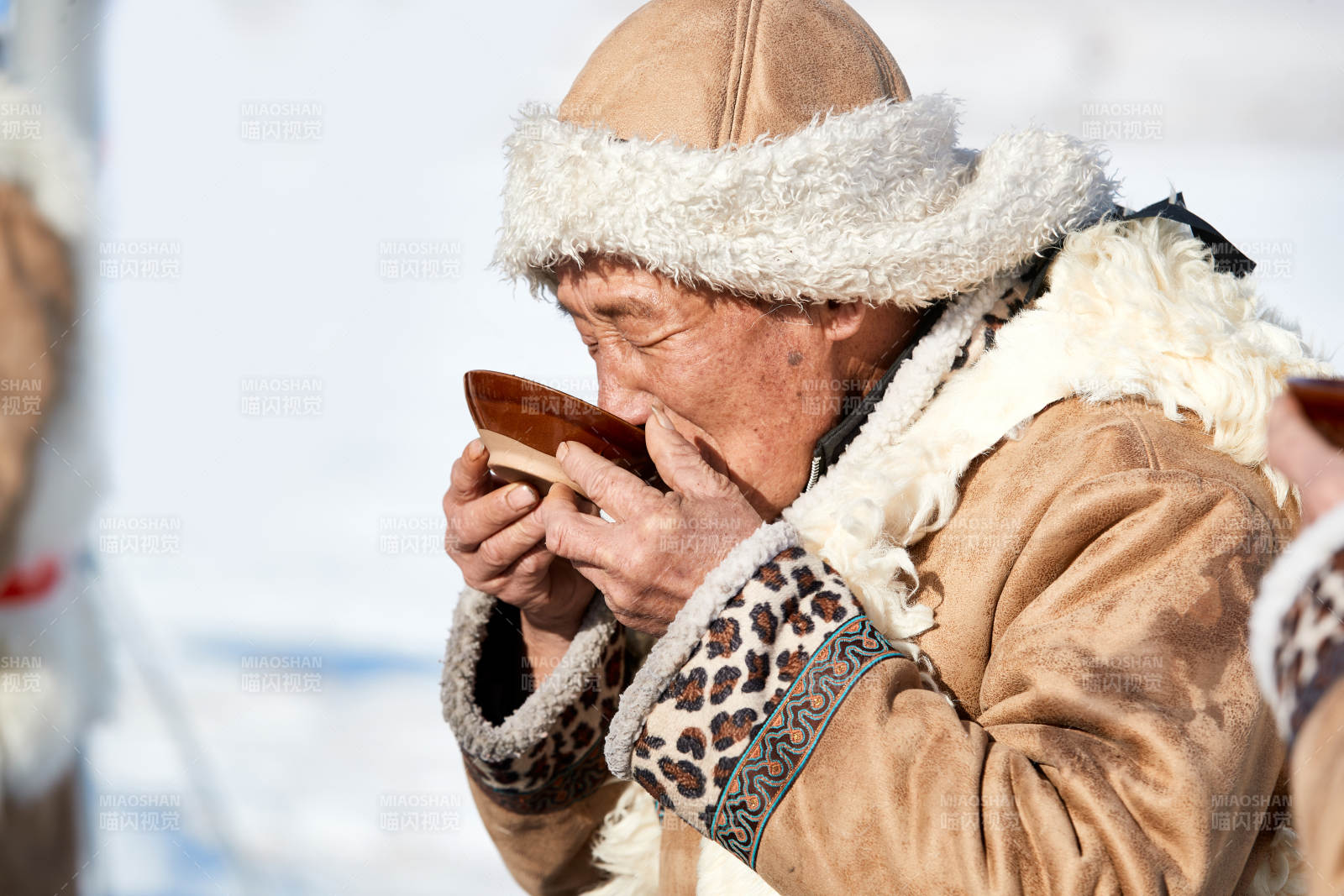 冬季冰上捕魚開網(wǎng)祈福祭祀儀式