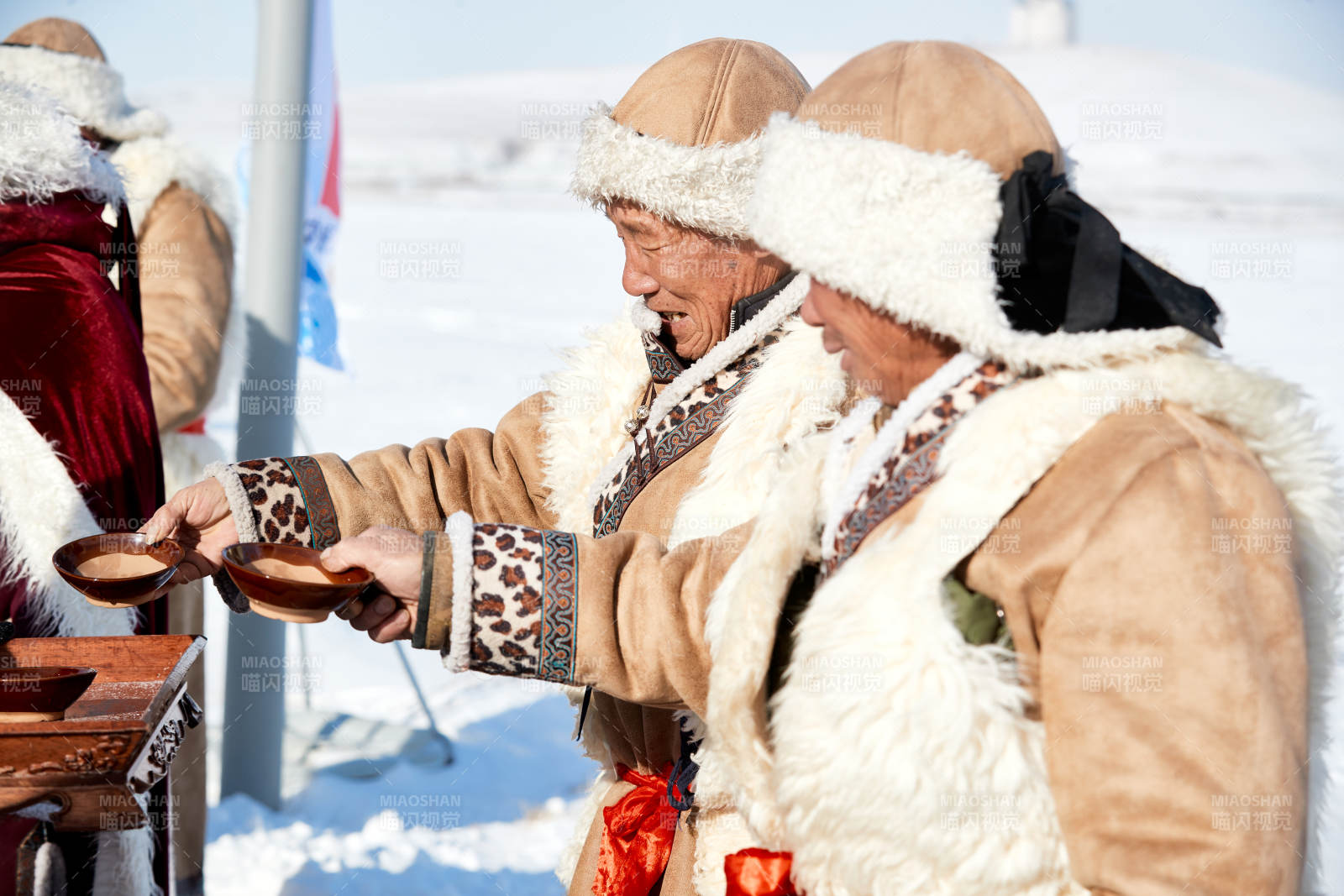冬季冰上捕魚開網祈福祭祀儀式