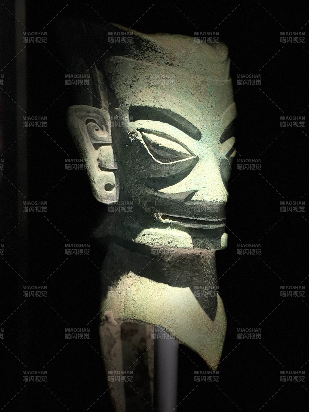 青銅面具特寫