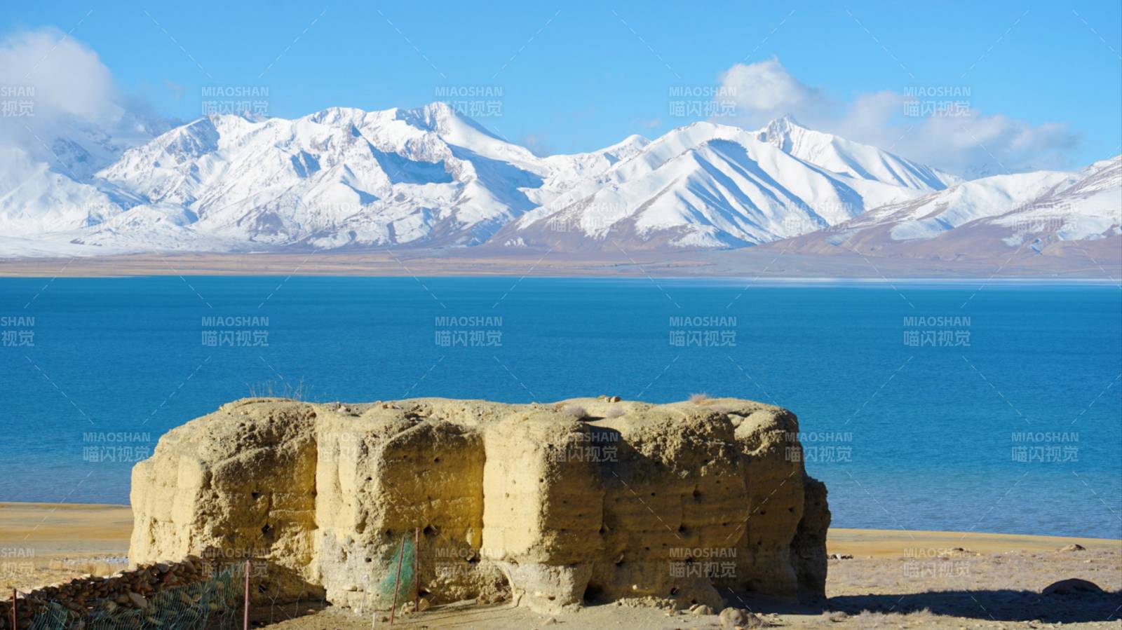 雪山湖畔古跡