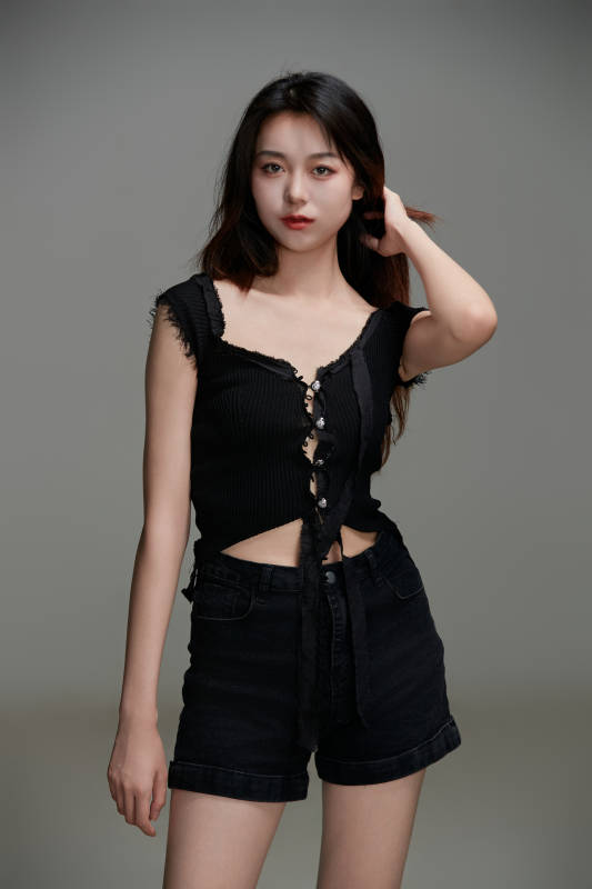 年轻活力亚洲年轻女性形象