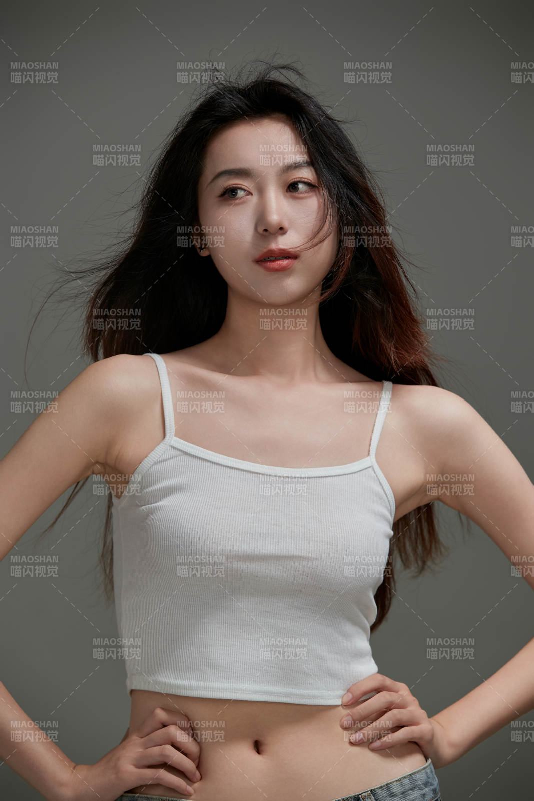 年輕活力亞洲年輕女性形象