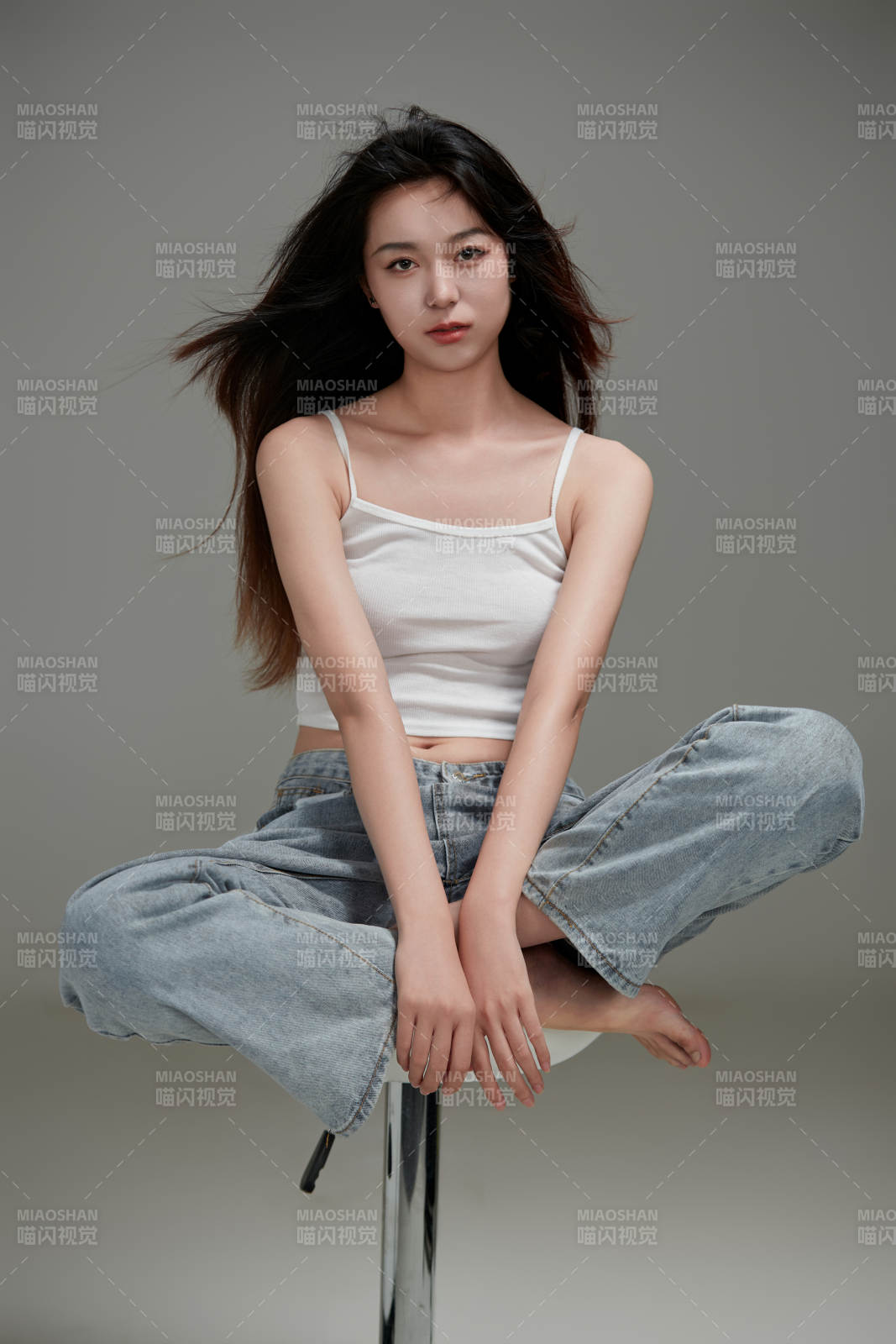 年輕活力亞洲年輕女性形象