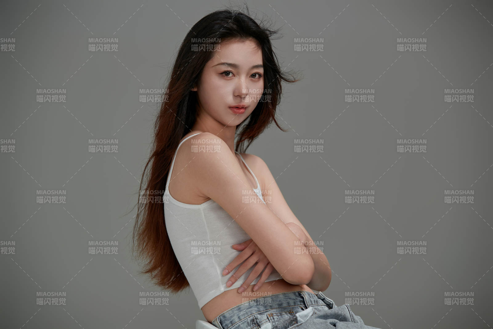 年輕活力亞洲年輕女性形象