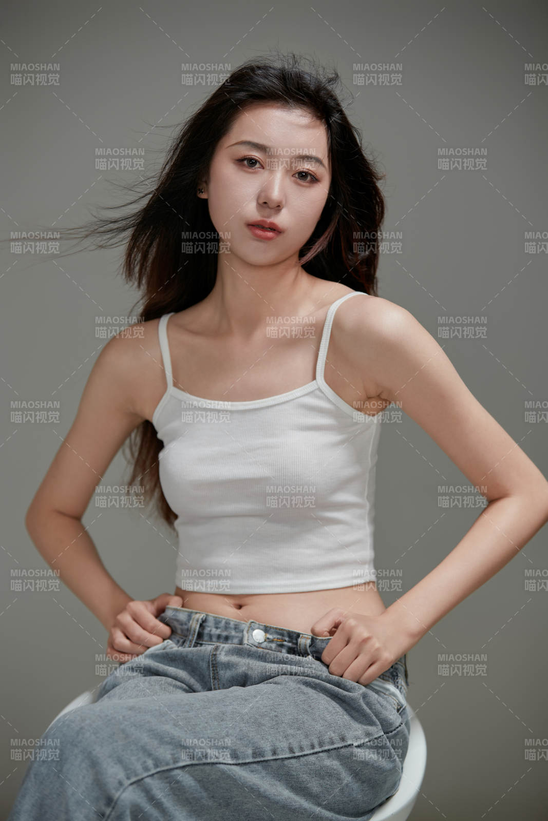 年輕活力亞洲年輕女性形象