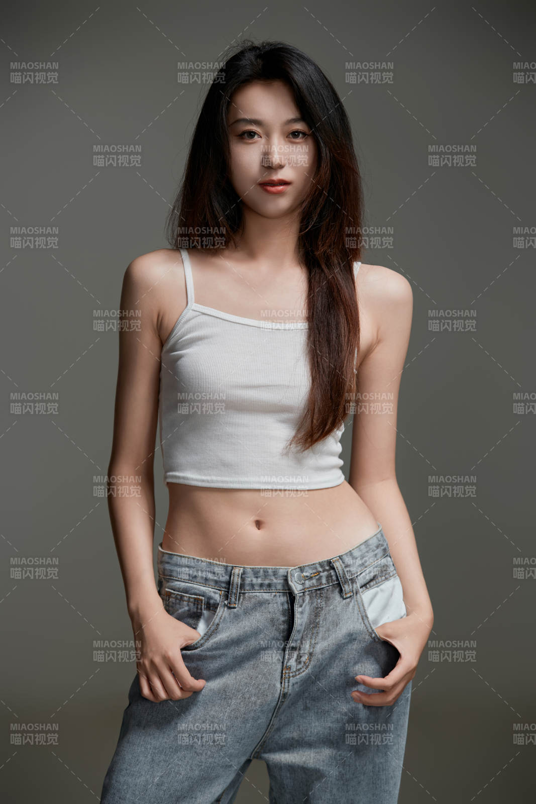 年輕活力亞洲年輕女性形象