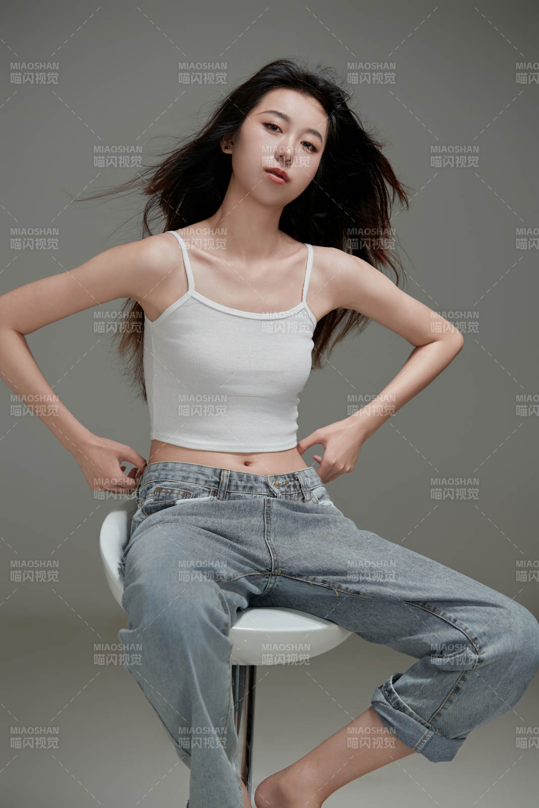 年輕活力亞洲年輕女性形象