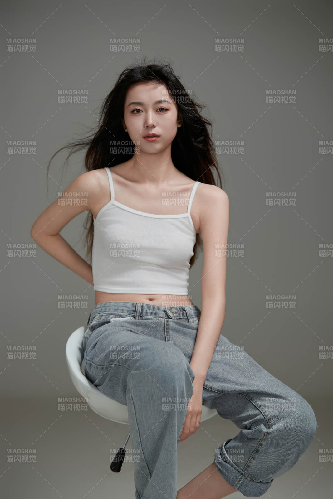 年輕活力亞洲年輕女性形象