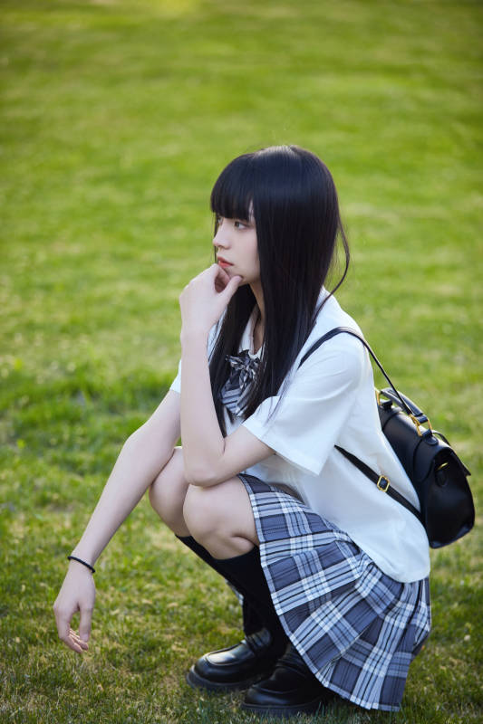 穿着日系JK制服的亚洲少女