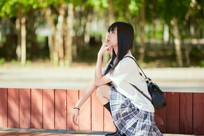 穿着日系JK制服的亚洲少女
