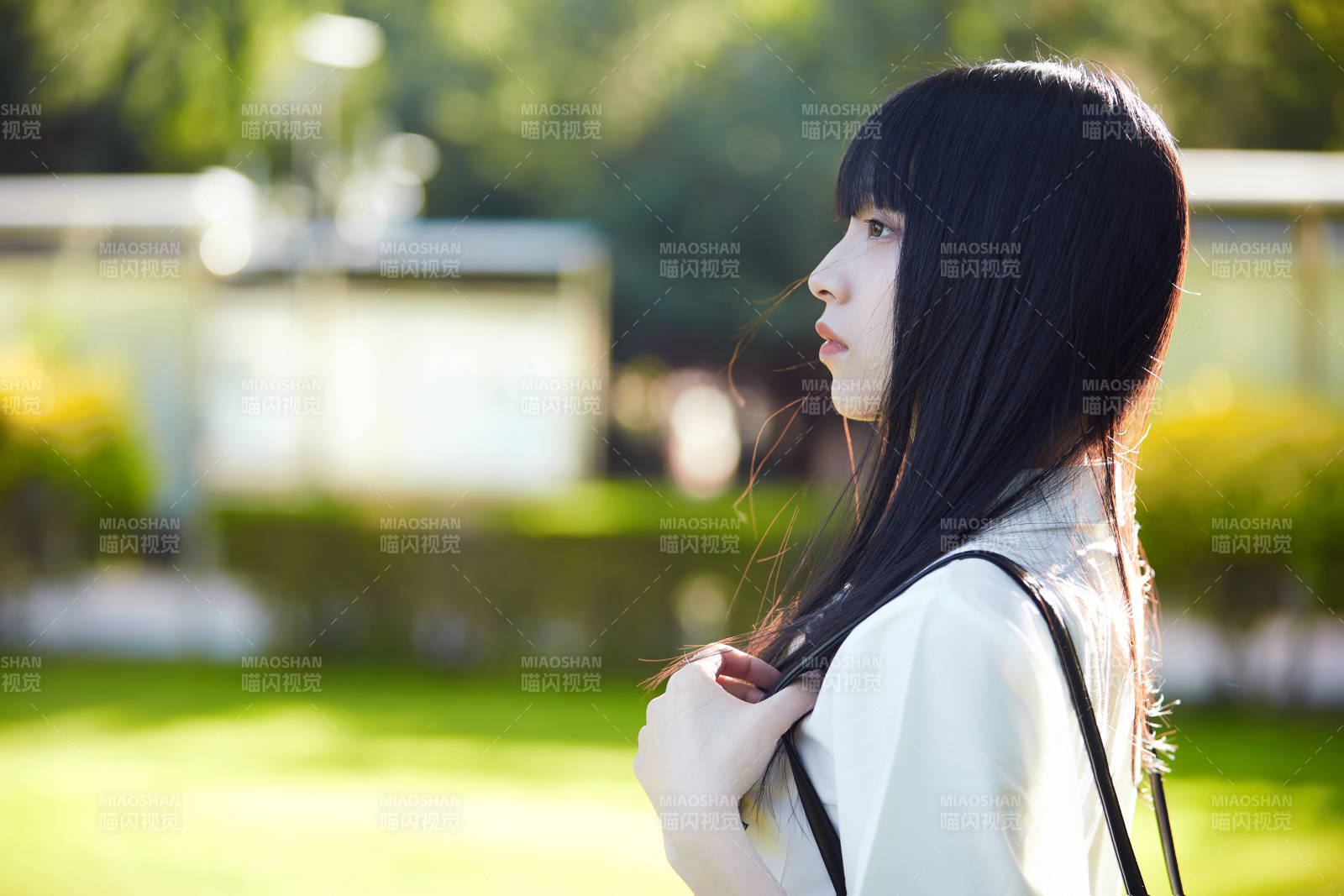 穿着日系JK制服的亚洲少女