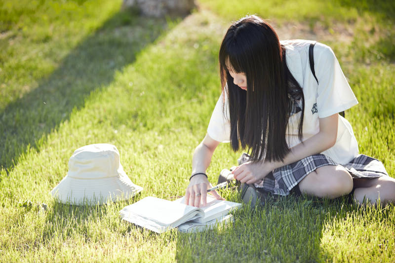 穿着日系JK制服的亚洲少女