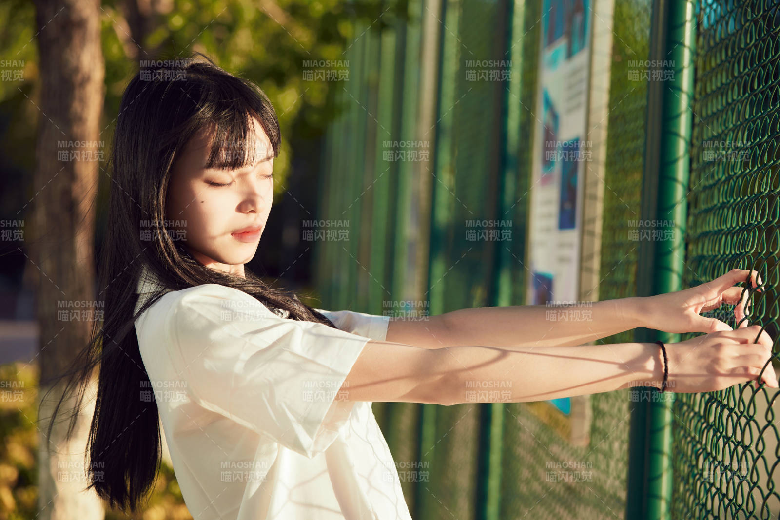 穿着日系JK制服的亚洲少女
