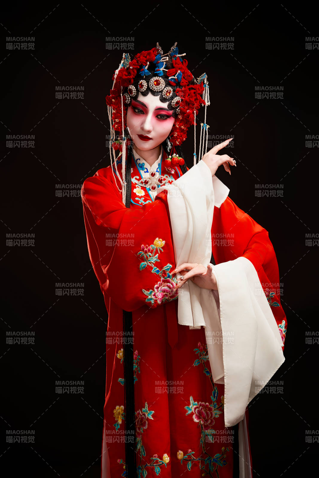 国粹戏曲京剧昆曲青衣旦角形象的中国少女图片