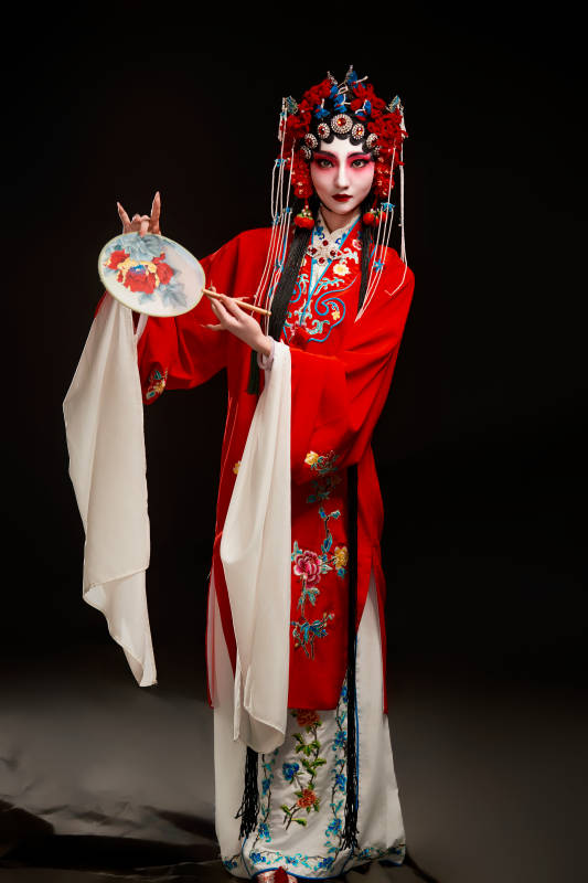 国粹戏曲京剧昆曲青衣旦角形象的中国少女