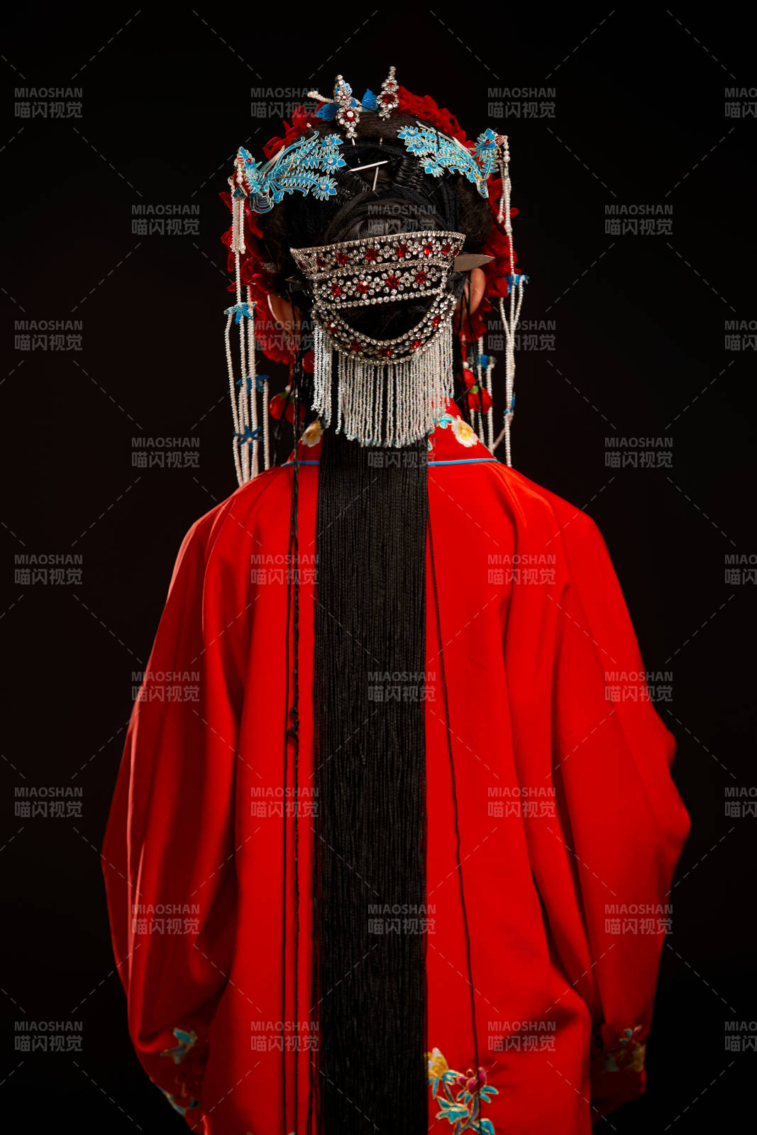 國粹戲曲京劇昆曲青衣旦角形象的中國少女