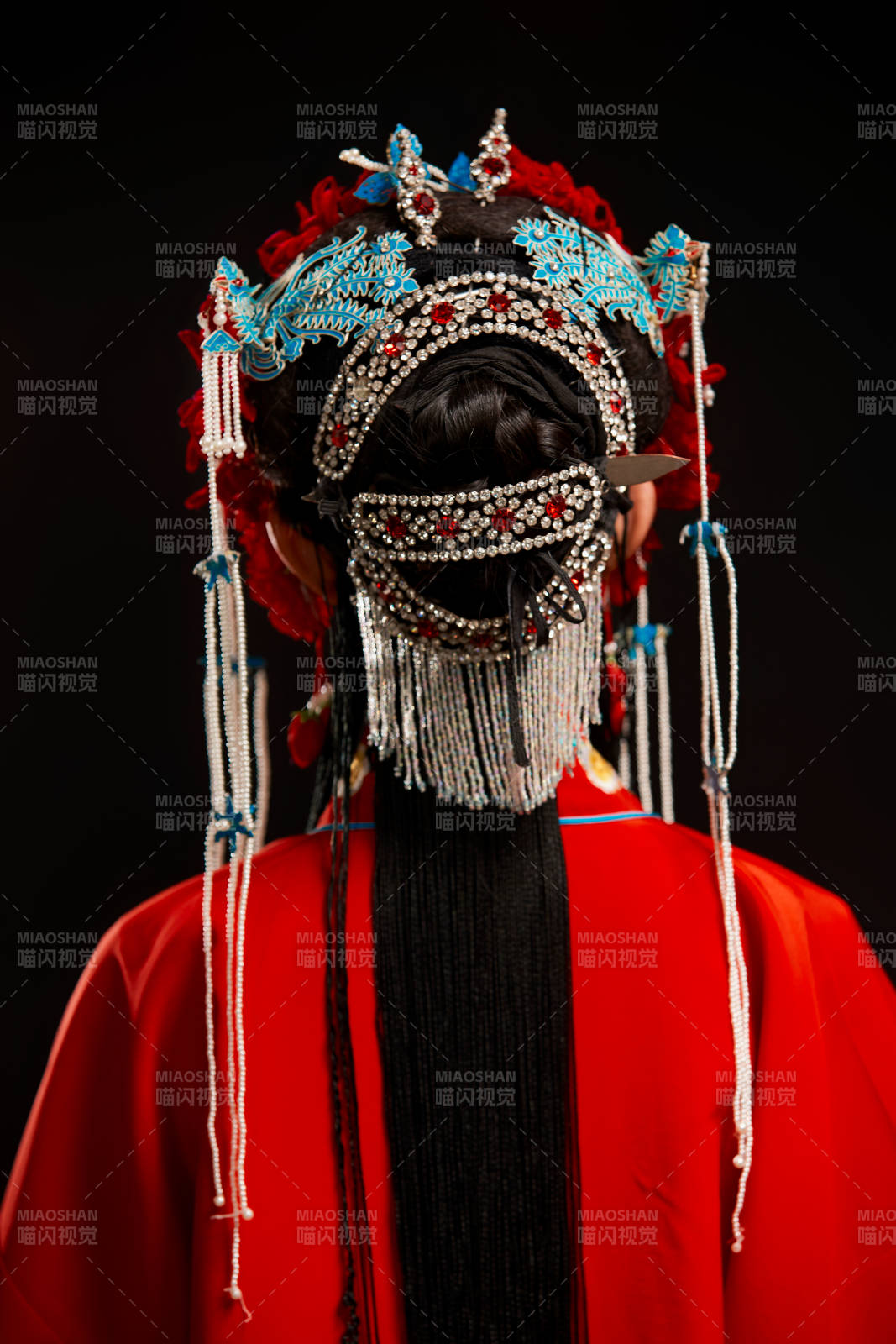 國粹戲曲京劇昆曲青衣旦角形象的中國少女