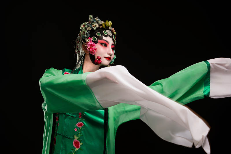 国粹戏曲京剧昆曲青衣旦角形象的中国少女