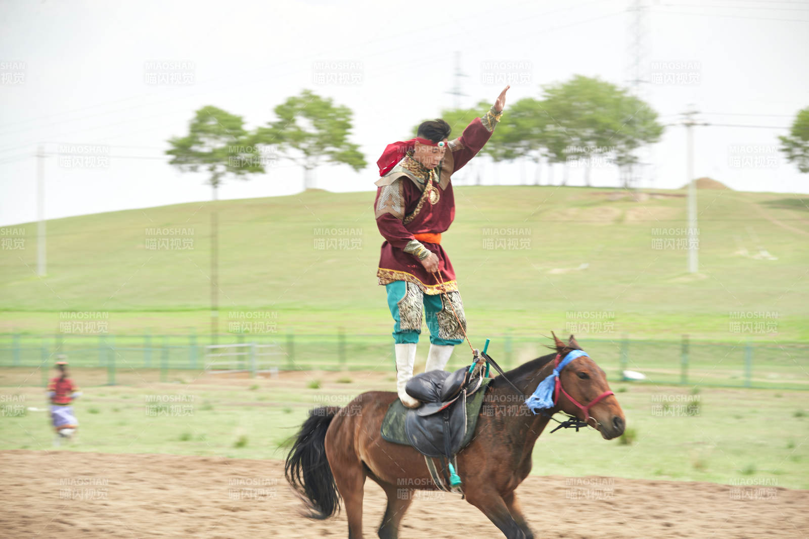 河北省沽源县库伦淖尔景区的蒙古马术表演