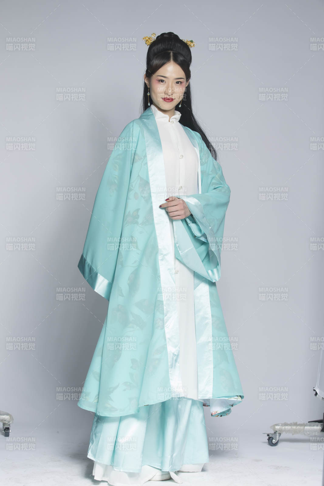 漢服風(fēng)韻人像棚拍漢服少女