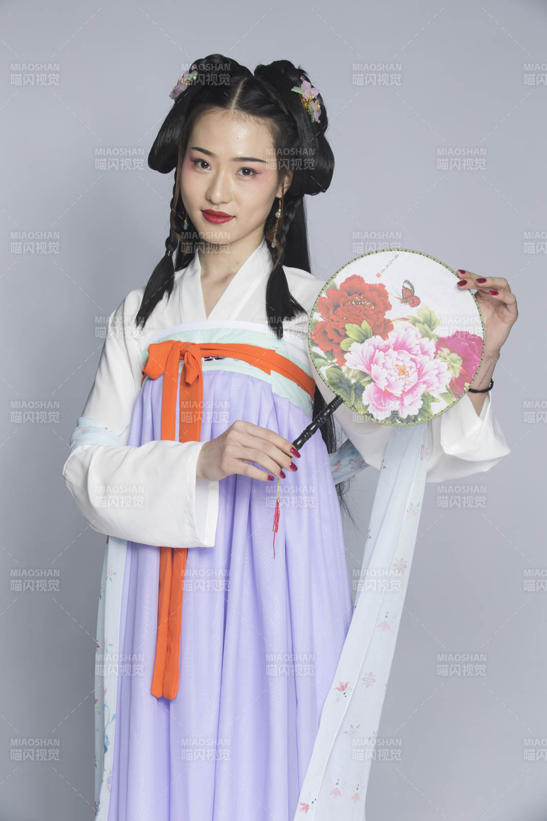 漢服風韻人像棚拍漢服少女