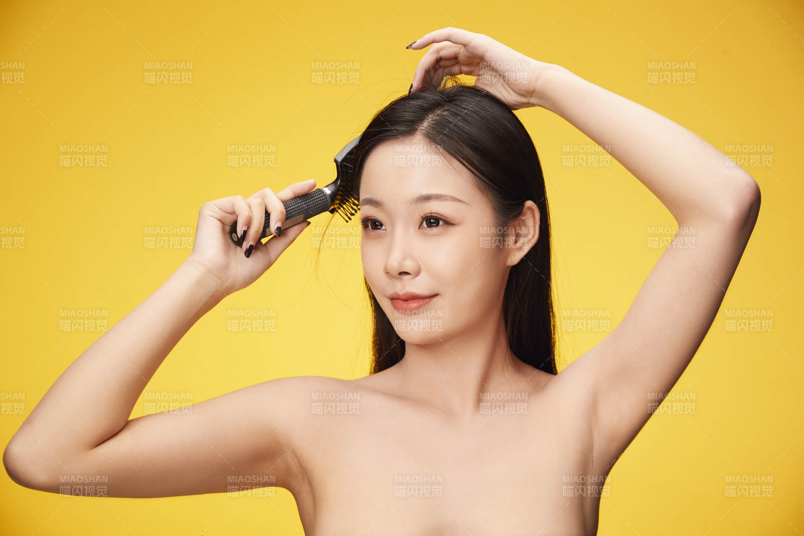 亞洲美女面部特寫化妝護膚