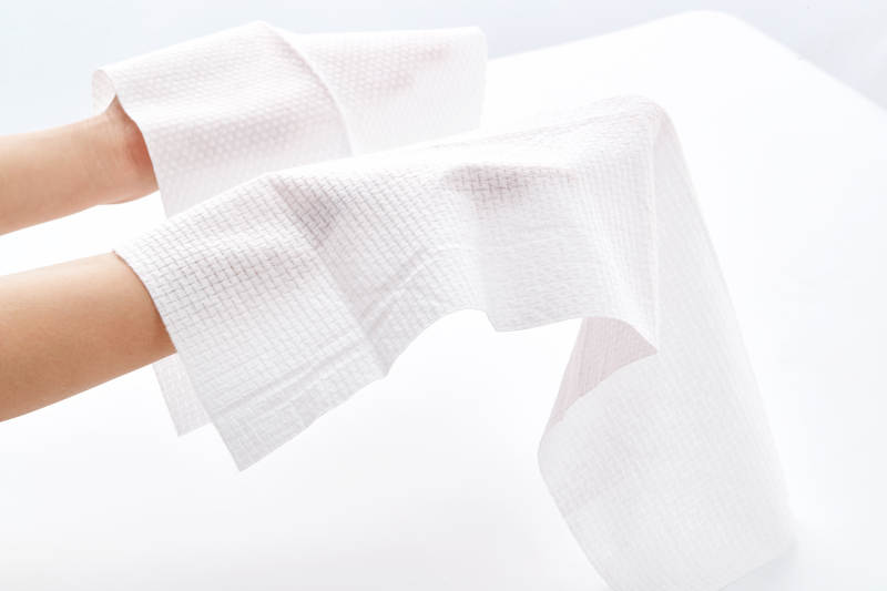 一次性旅行酒店清洁用无纺布浴巾