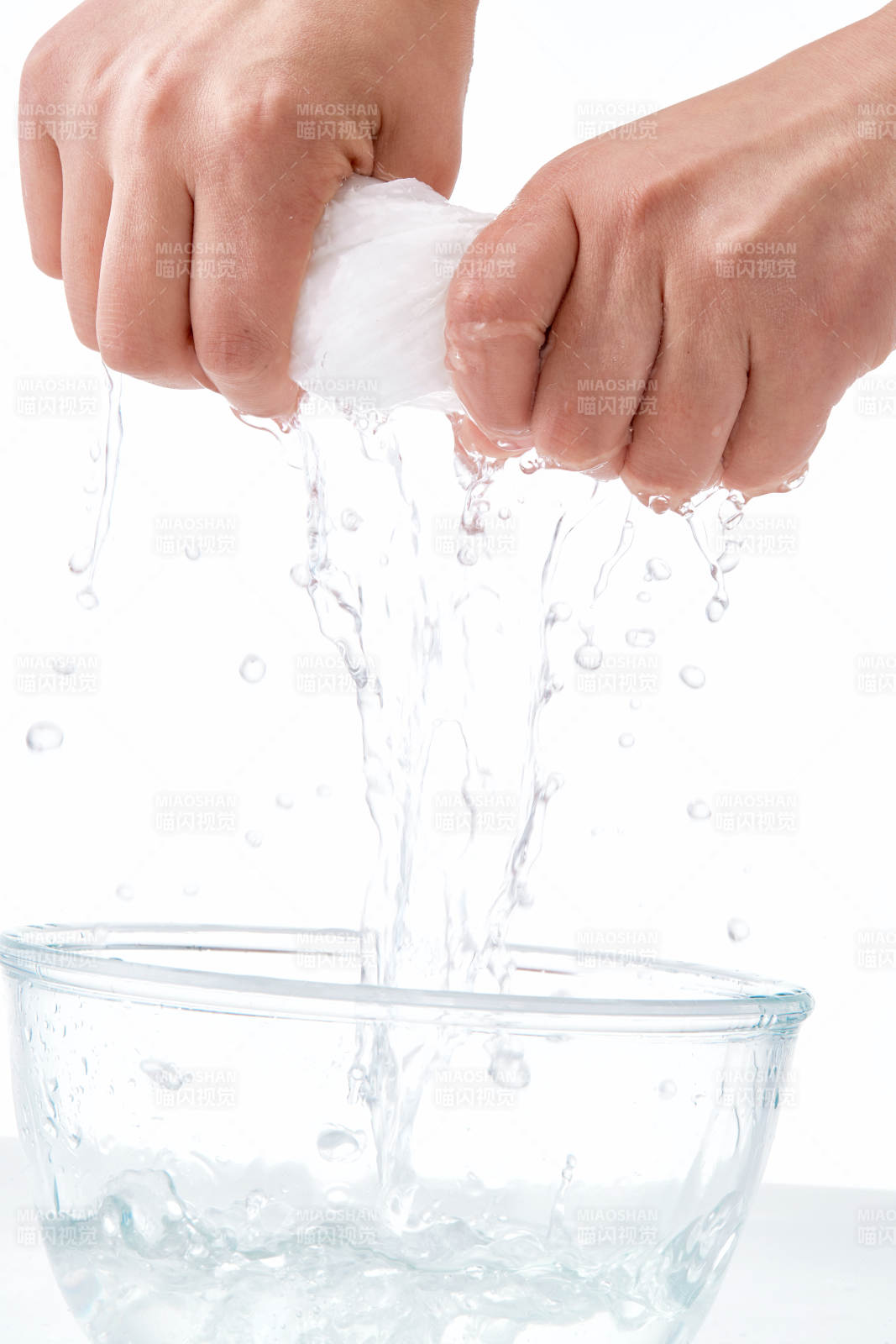 一次性旅行酒店清洁用无纺布浴巾