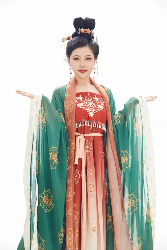 大唐风韵女性古装造型