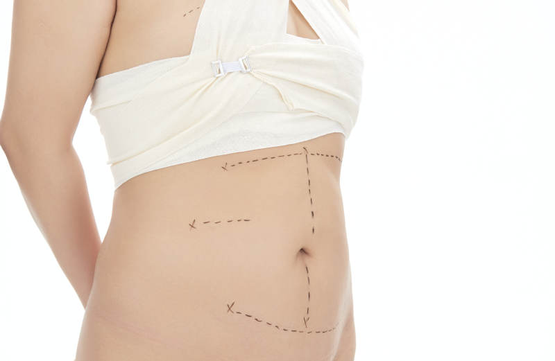 裸露的女性的足部特写