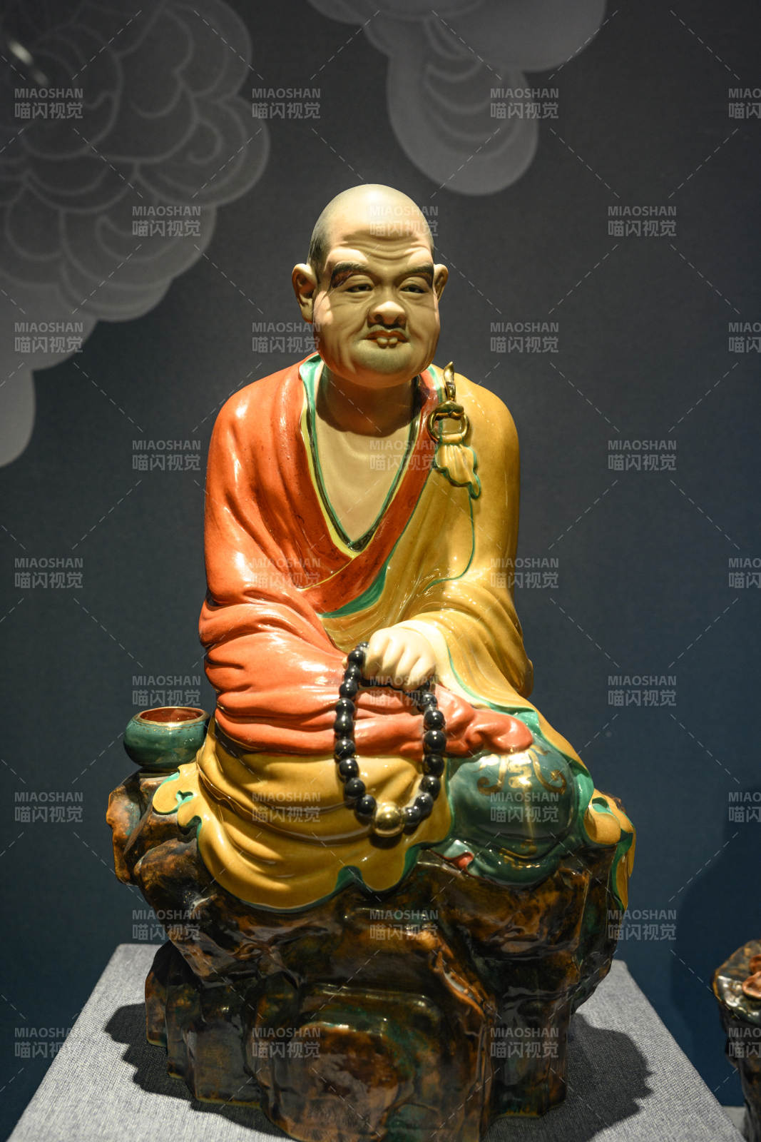 景德镇陶瓷博物馆罗汉瓷雕