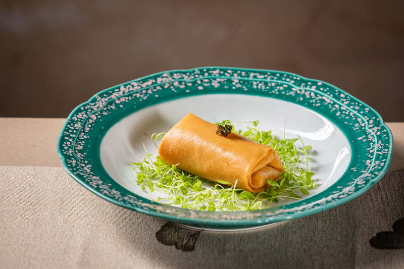 春卷配香草