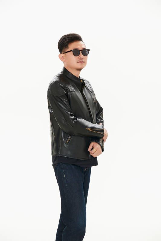 白色背景下的雅痞青年形象