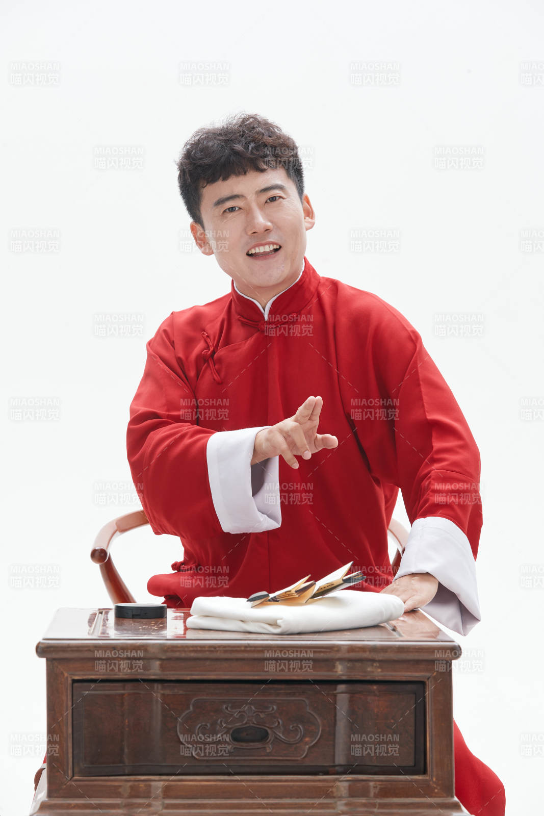 中国传统曲艺相说书人演艺术形象