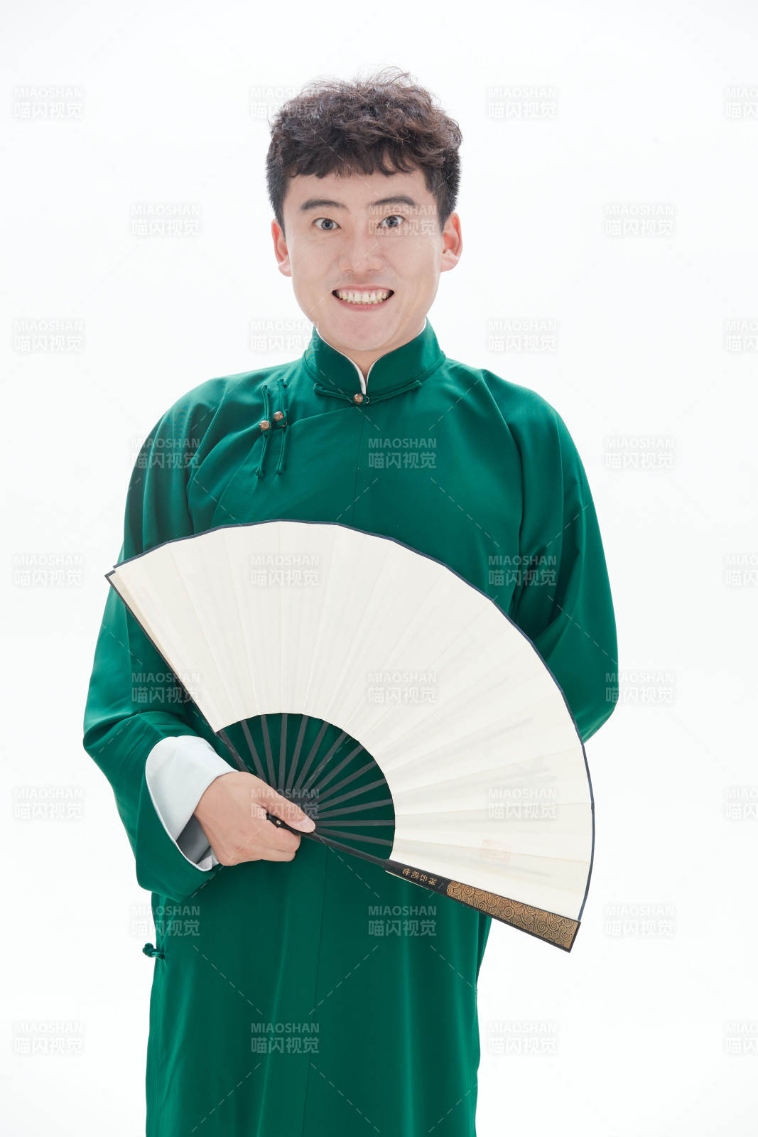 中國(guó)傳統(tǒng)曲藝相聲表演藝術(shù)形象