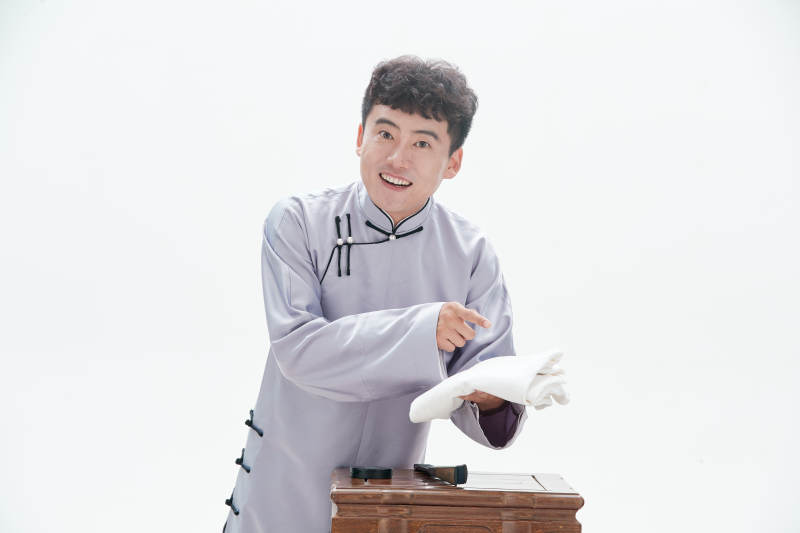 中国传统曲艺单口相声表演艺术形象