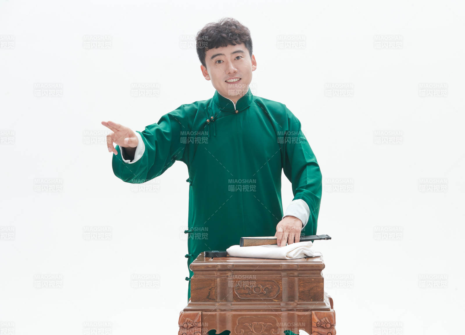 中国传统曲艺相说书人演艺术形象图片