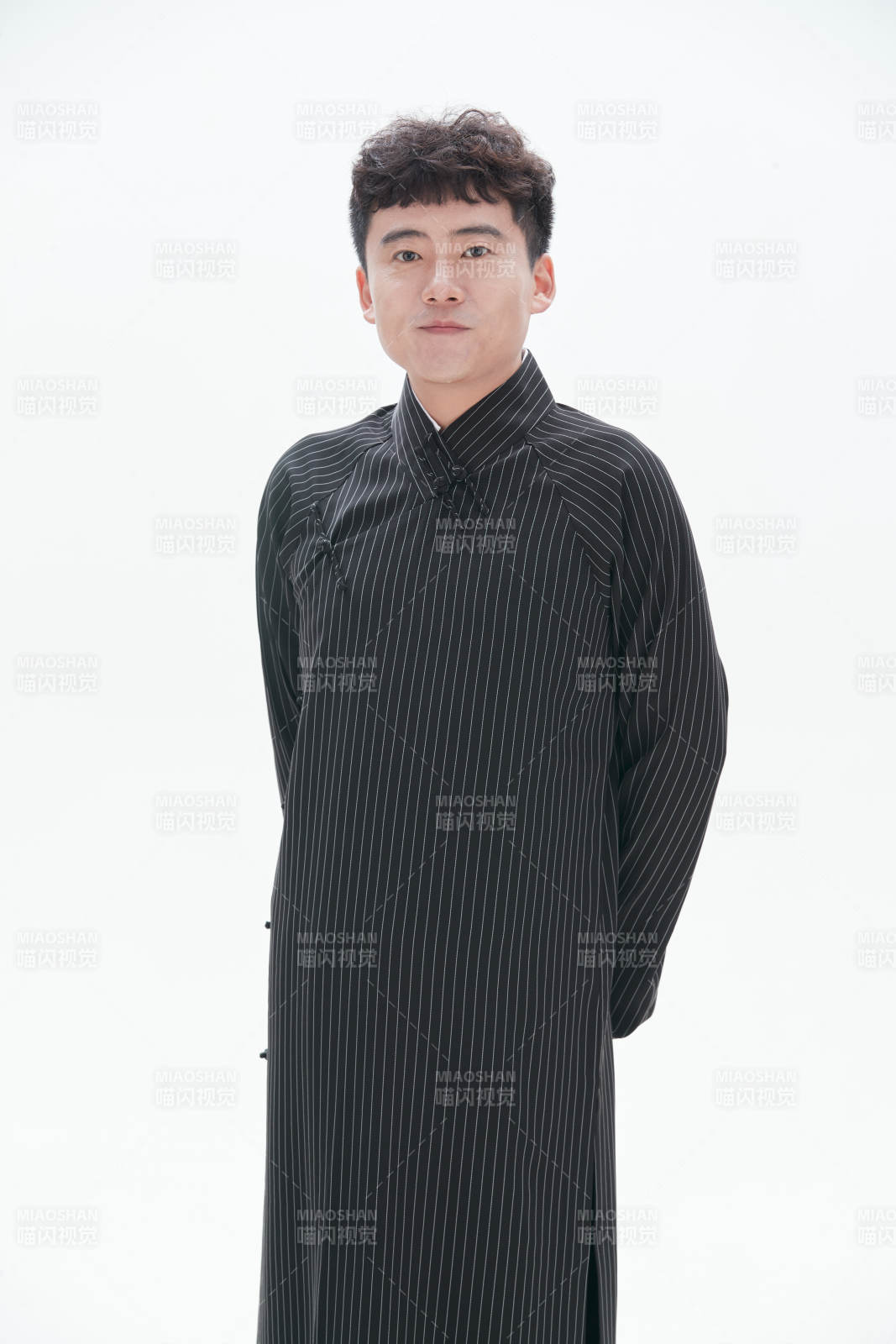 中国传统曲艺相声表演艺术形象